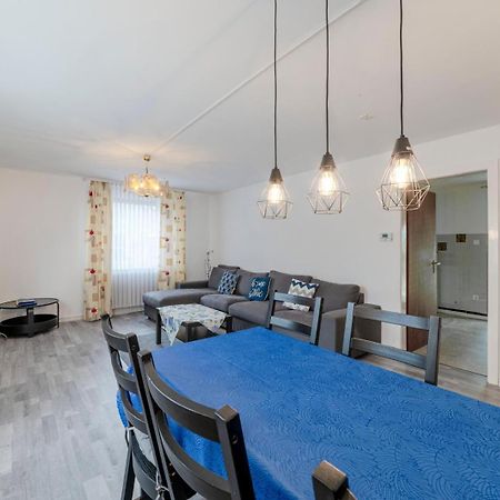 Cozy Villa With Garden, Balcony And Parking Area In Duesseldorf Dış mekan fotoğraf
