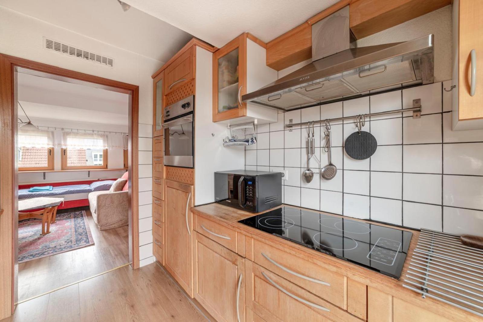 Cozy Villa With Garden, Balcony And Parking Area In Duesseldorf Dış mekan fotoğraf
